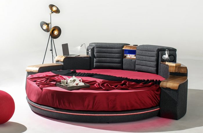Round bed shop with speakers
